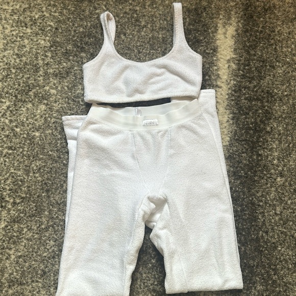 SKIMS Terry Collection - Picture 1 of 7